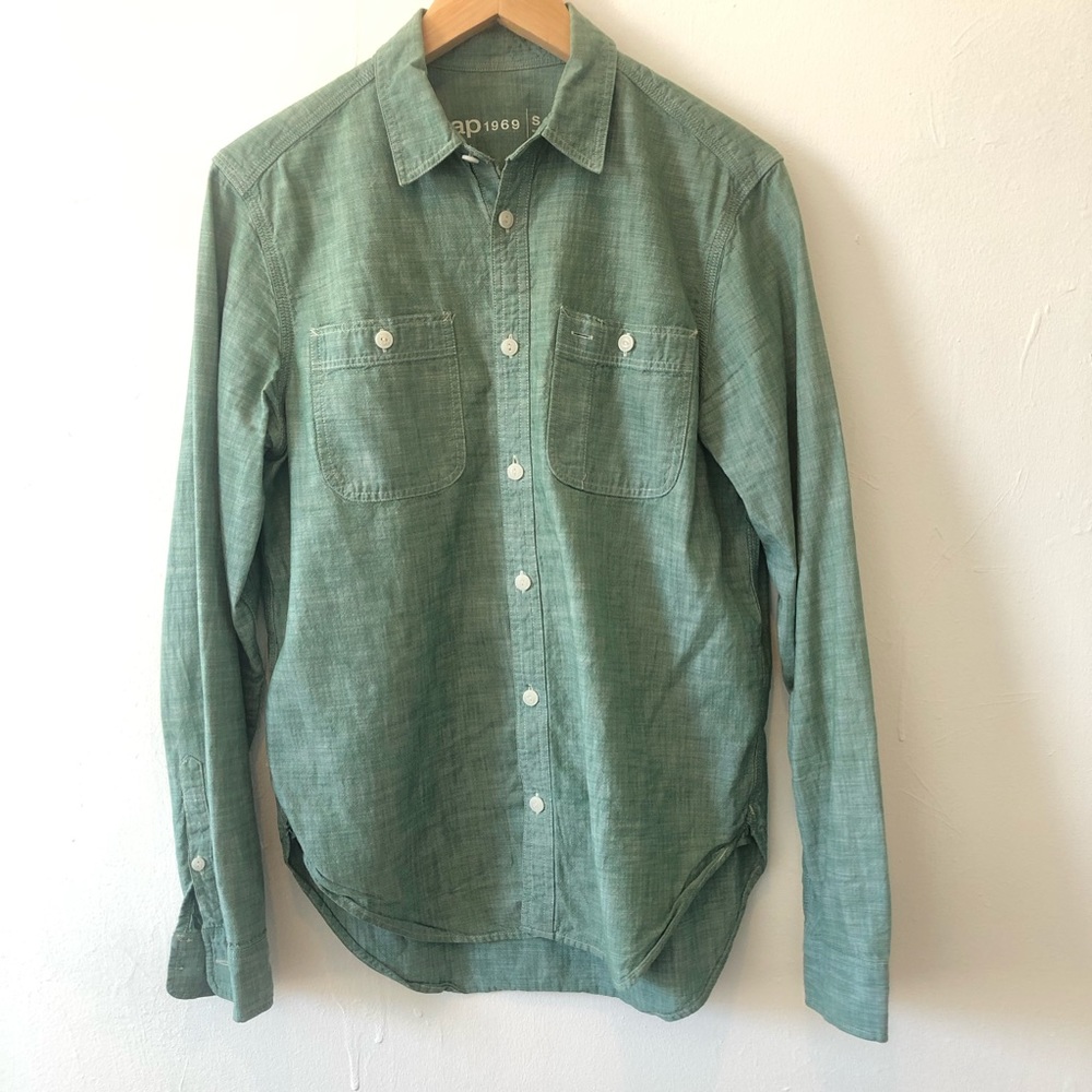 Gap 1969 Green Button Down Chambray Shirt